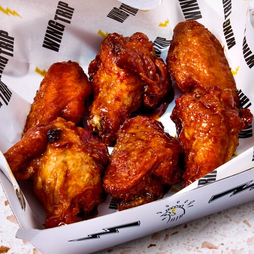 Photo of 6 Piece Soy Garlic Wings from Wing Trip