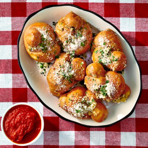 Photo of 6-Piece Garlic Knots from Alanza Pizza