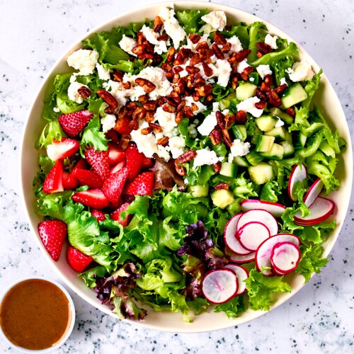 Photo of Strawberry Pecan Salad from Royal Greens